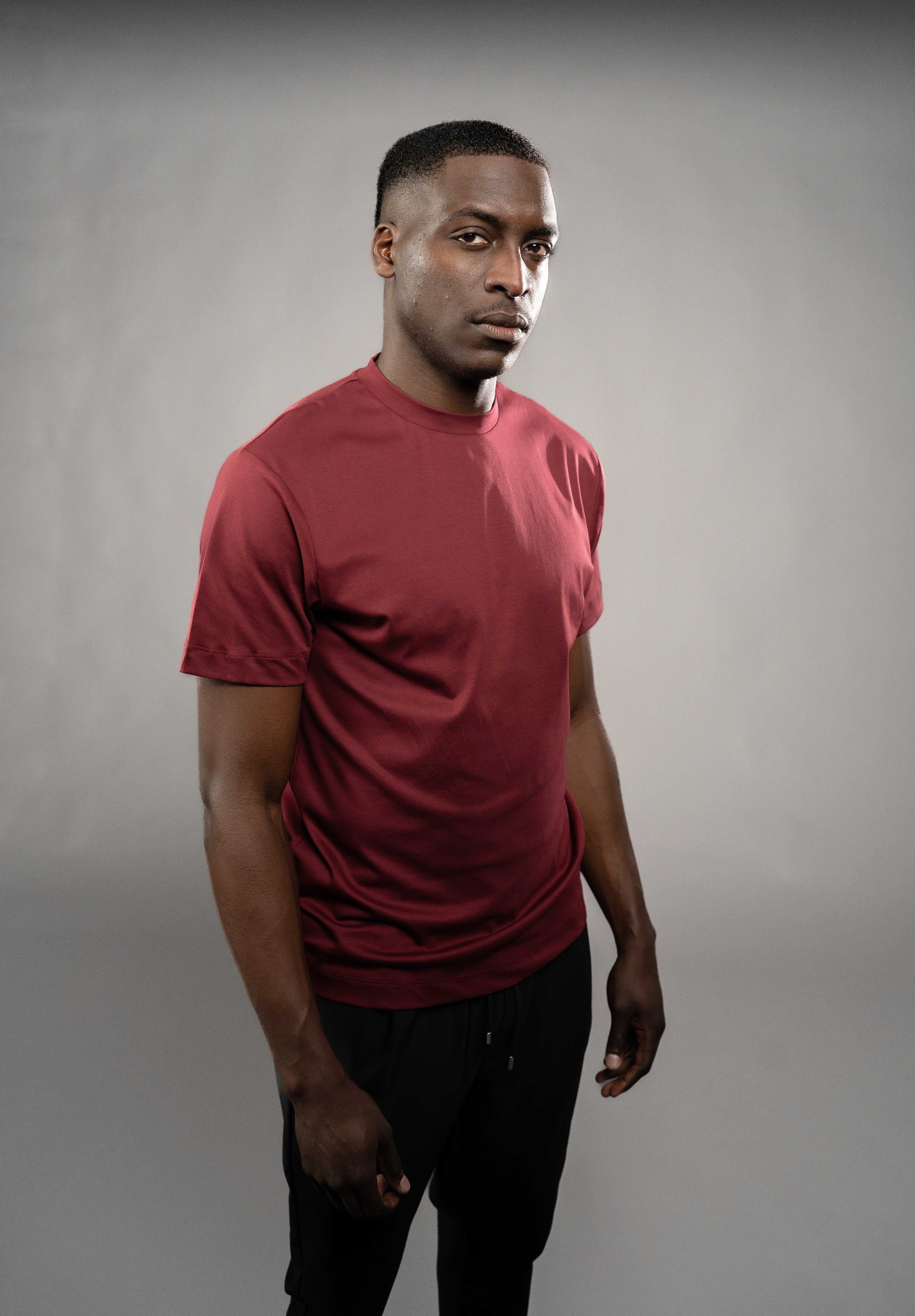 DARK BURGUNDY T-SHIRT